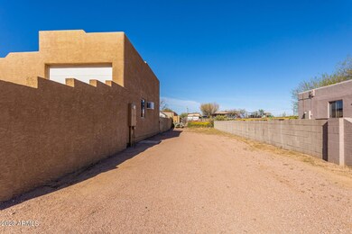 0006-05 - Val Vista
