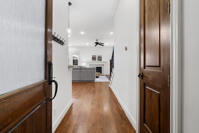 1334 Alexander St, Houston, TX 77008 - photo 6