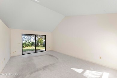 FR open to private backyard