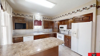 1207 N Main St, West Point, NE 68788 - photo 7