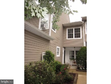 167 Kingswood Ct unit 167, Glen Mills, PA 19342 - photo 2