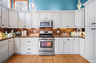 50733 Ridgemoor Way, Granger, IN 46530 - photo 7