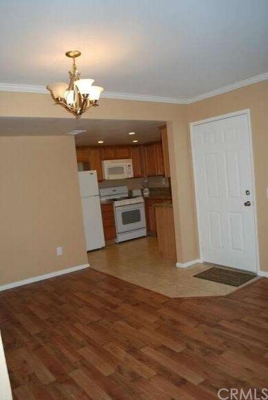 Looking from living room into dining area & kitche