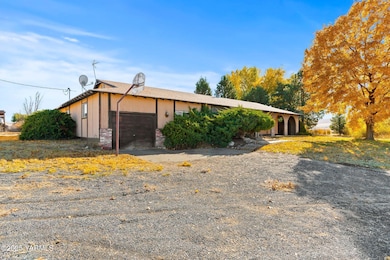 151 Morrow Rd, Moxee, WA 98936 - photo 2