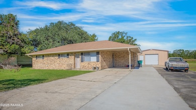 1419 Fremont St, New Iberia, LA 70560 - photo 2