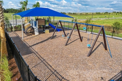 24525 Hodges Reserve Ave, Howey-In-the-hills, FL 34737 - photo 3