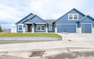 2532 7th St SE, Wenatchee, WA 98802 - photo 4