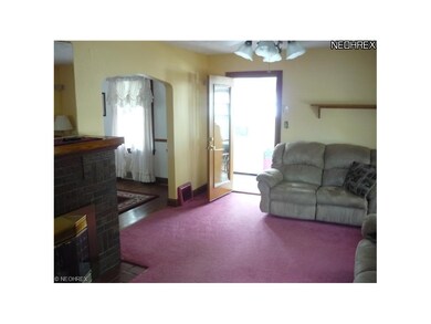 234 Como St, Struthers, OH 44471 - photo 2