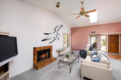 2652N61stSt-5