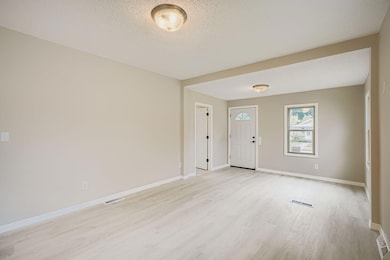 4643 Emerson Ave N, Minneapolis, MN 55412 - photo 2