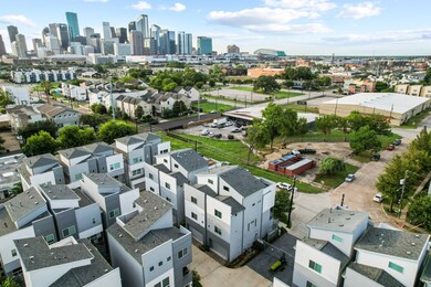 Proximity to downtown can't be beat