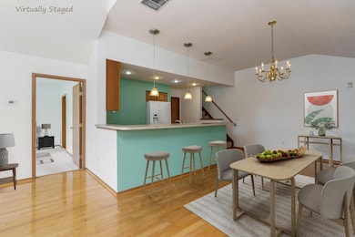 Virtually Staged Dining