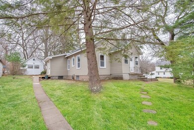 791 Britton St, Chicopee, MA 01020 - photo 2