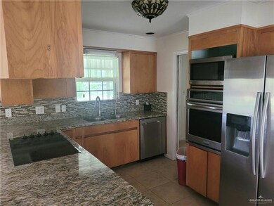 1003 W 9th St, Weslaco, TX 78596 - photo 6