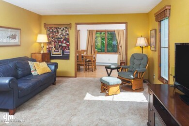 Family Room_DMD_4546-SMALL
