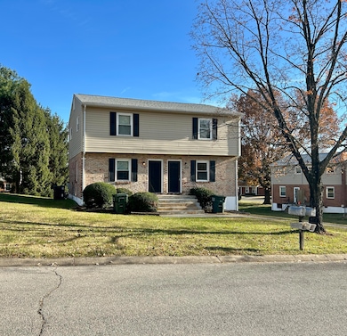 913 Page St unit A and B, Salem, VA 24153 - photo 4