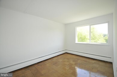 6301 N Charles St unit 202, Baltimore, MD 21212 - photo 6