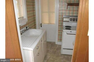 37 E Main St unit 1, Waynesboro, PA 17268 - photo 6