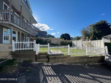 825 W Spruce St unit 827, Coal Township, PA 17866 - photo 6