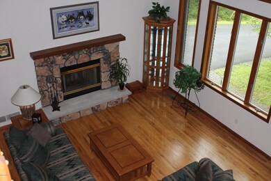 219 Maple Ridge Dr, Hawley, PA 18428 - photo 5