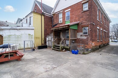 917 Congress St Schenectady NY mls-9