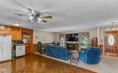 403 E McPherson Dr©WynmorPhotography.com