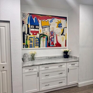 1720 NE 3rd Ave, Gainesville, FL 32641 - photo 4