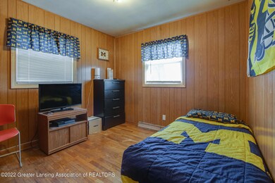 3701 Palmer St, Lansing, MI 48910 - photo 4