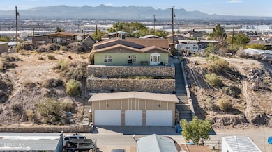 167 Loyola Ln, El Paso, TX 79928 - photo 3