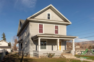 412 Palouse St, Wenatchee, WA 98801 - photo 3