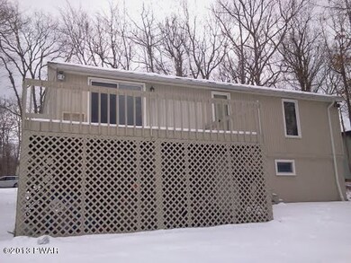 2051 Surrey Dr, Blooming Grove Township, PA 18428 - photo 6