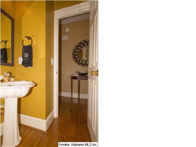 Powder room