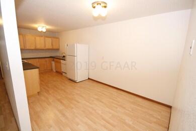 1707 21st Ave S unit 210, Grand Forks, ND 58201 - photo 3