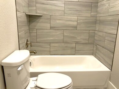 407 Plymouth St, Houston, TX 77022 - photo 6