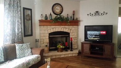 1412 Broken Bow Ct, Perry, FL 32347 - photo 7