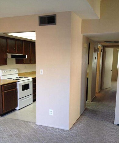 Kitchen & Hallway
