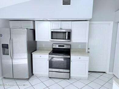 5. Kitchen 2