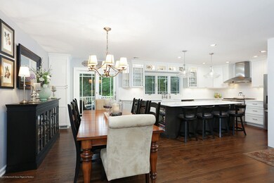 Westfrontdiningkitchen