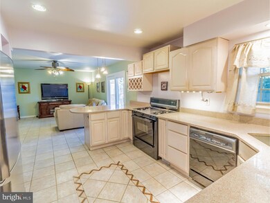 2827 Grubb Rd, Wilmington, DE 19810 - photo 5