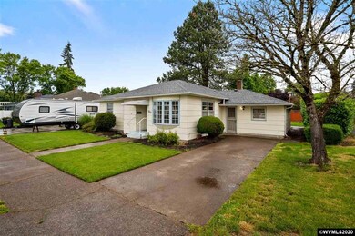 705 11th Ave SW, Albany, OR 97321 - photo 2