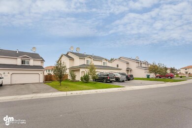 Exterior - Street View 20160819-DW-0871-