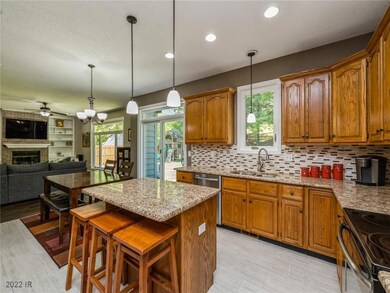 3413 SW 33rd St, Des Moines, IA 50321 - photo 6