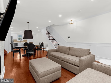 505 W Mosher St, Baltimore, MD 21217 - photo 4