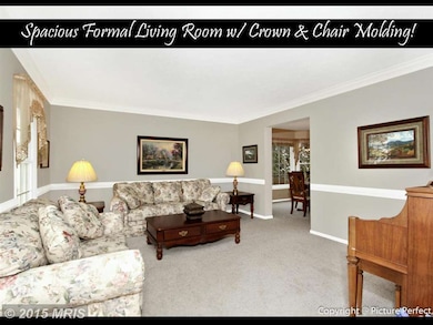 7039 Allington Manor Cir E, Frederick, MD 21703 - photo 2