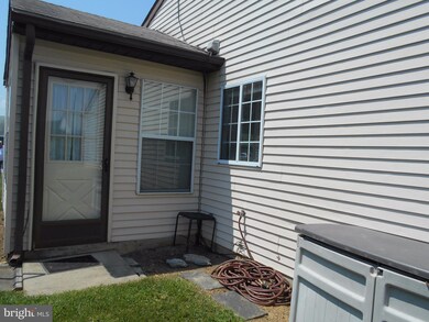 6895 Crabapple Ct, Frederick, MD 21703 - photo 3