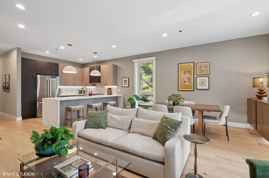 4932 N Kenmore Ave unit 2, Chicago, IL 60640 - photo 4