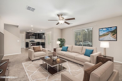 8046 W Agora Ln, Phoenix, AZ 85043 - photo 2