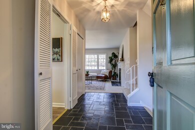 12314 Myterra Way, Herndon, VA 20171 - photo 5