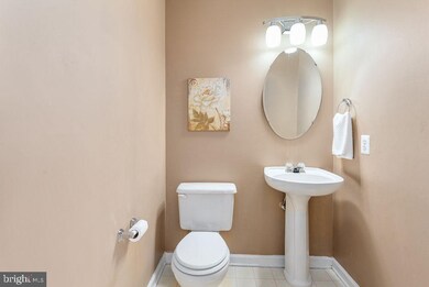 9013 Falcon Glen Ct, Bristow, VA 20136 - photo 7