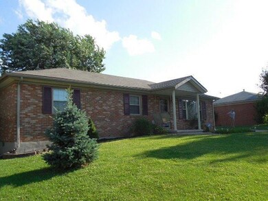 219 Longview Dr, Nicholasville, KY 40356 - photo 2